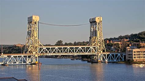 Lift Bridge—Streaming 